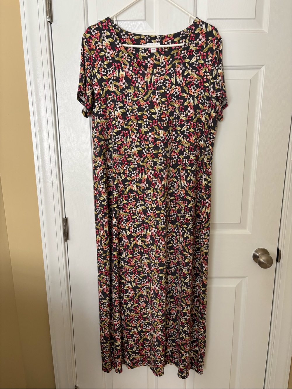 J. Jill Black Floral Maxi Dress with Pink and Green Accents Size Large